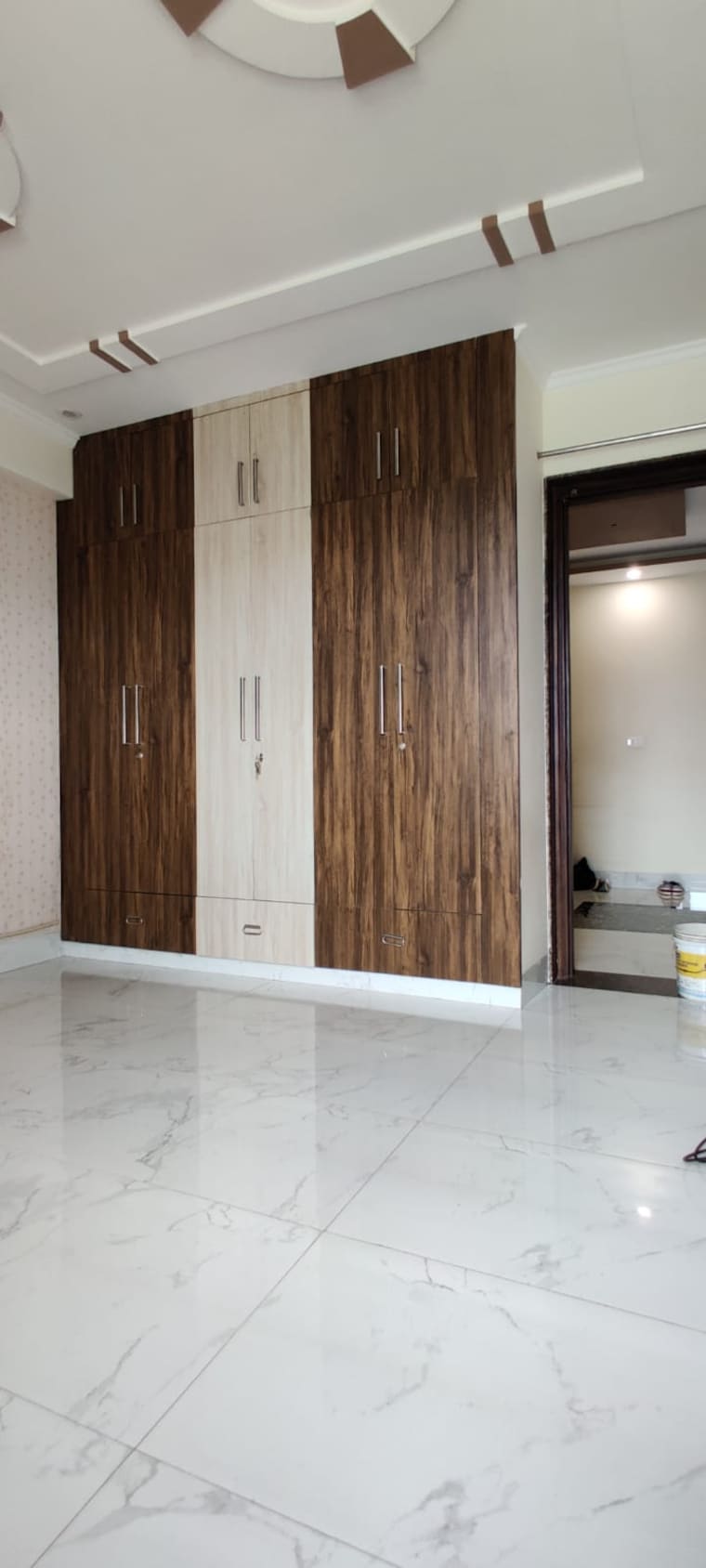 Room, sector 57 2.5 Bedroom 1200 Sq.Ft. Builder Floor In Sector 57 Gurgaon 9278892