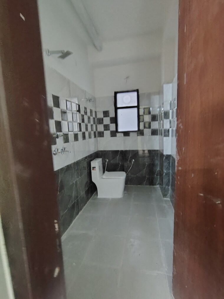 Kitchen, sector 23 1 Bedroom 160 Sq.Yd. Builder Floor In Sector 23 Gurgaon 9278890