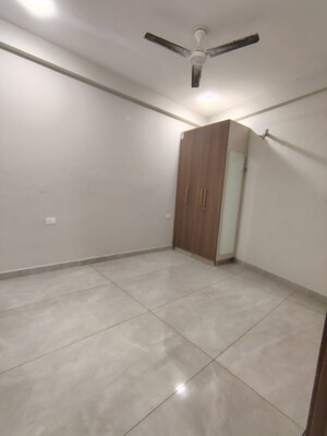 1 BHK Builder Floor For Rent in Sector 23
