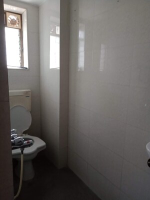 Bathroom in 3 BHK Apartment at Balmoral Hall, Bandra West – for Rent
