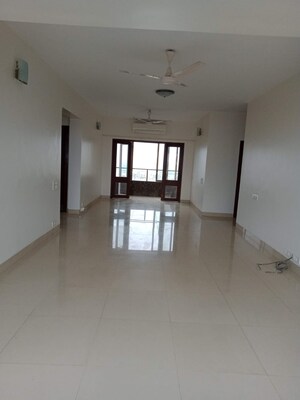 3 BHK Apartment For Rent in Balmoral Hall, Bandra West