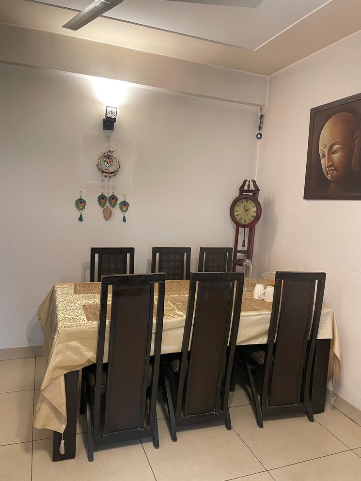 Dining area, maxblis-grand-kingston 3.5 Bedroom 2050 Sq.Ft. Apartment In Sector 75 Noida 9278909