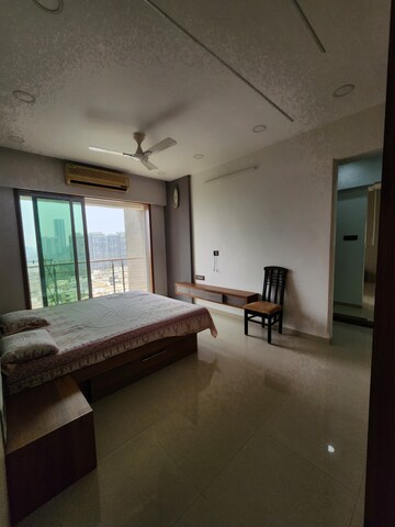 Bedroom in 2 BHK Apartment at Whispering Woods, Kandivali East – for Rent