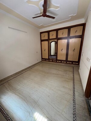 Room in 3 BHK Apartment at NDA Rail Vihar, Sector 33 – for Rent
