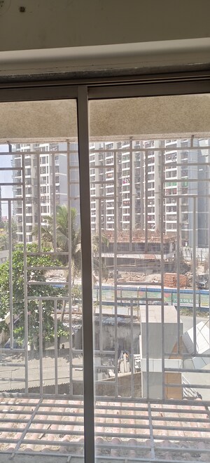 1 BHK Apartment – Exterior View View at Nakshatra Pride-I, Naigaon East - for Rent