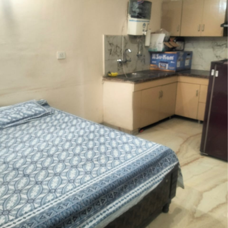 Bedroom, sector 127 1 Bedroom 650 Sq.Ft. Builder Floor In Sector 127 Mohali 9278980