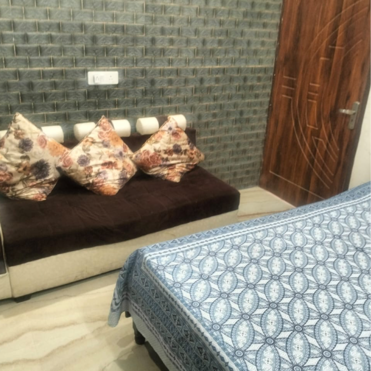 Bedroom, sector 127 1 Bedroom 650 Sq.Ft. Builder Floor In Sector 127 Mohali 9278980