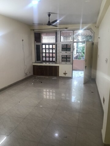 2 BHK Builder Floor For Rent in RWA Apartments Sector 26, Sector 26