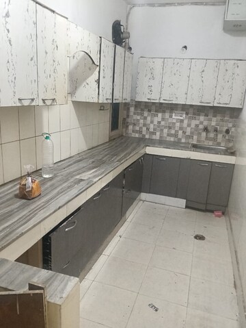Kitchen in 2 BHK Builder Floor at RWA Apartments Sector 26, Sector 26 – for Rent