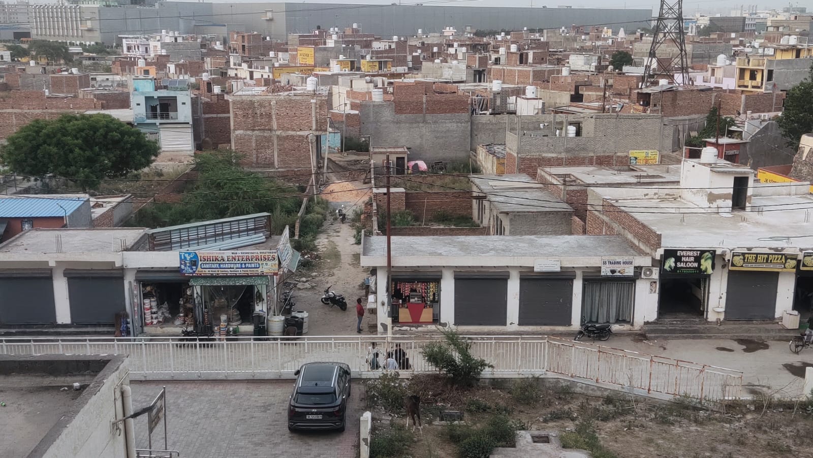 Plot For Sale in Puri Kohinoor