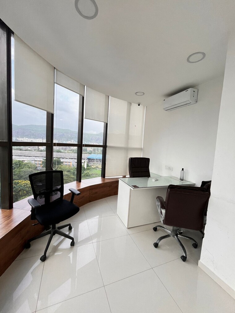 Team Area, ellora-fiesta Commercial Office Space 3150 Sq.Ft. In Sanpada Navi Mumbai 9278992