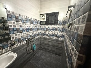 Balcony in 1.5 BHK Builder Floor at RWA Apartments Sector 51, Sector 51 – for Rent