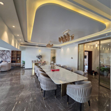 Team Area in 5 BHK Penthouse at Juhu – for Rent