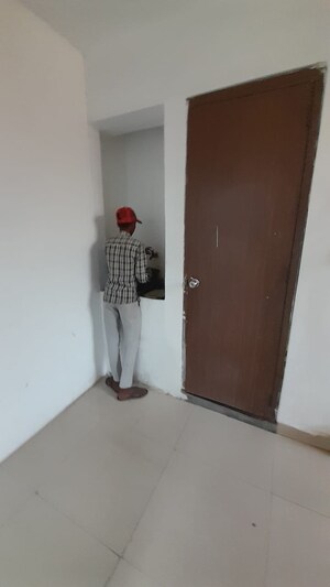 Room in  Office Space at Sector 63 – for Rent