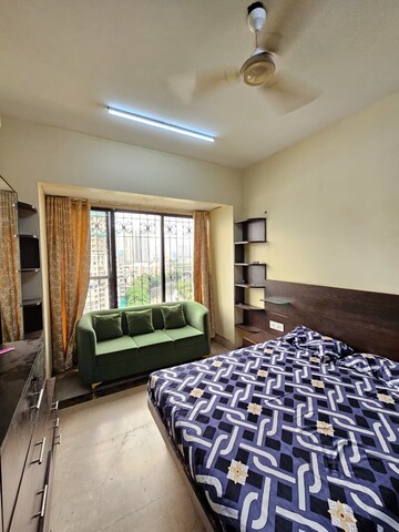 2 BHK Apartment For Rent in Krishnamai Apartments, Worli