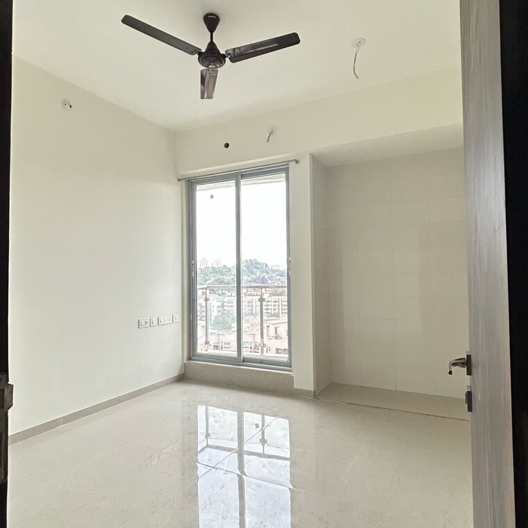 Room, rosa-manhattan 2 Bedroom 754 Sq.Ft. Apartment In Anu Nagar Thane 9279089