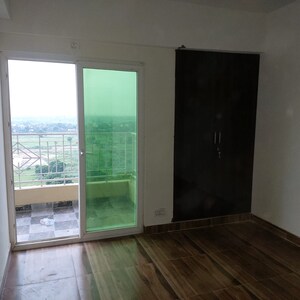 Room in 1 BHK Apartment at VVIP Nest, Raj Nagar Extension – for Rent