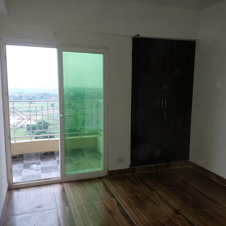 Room, vvip-nest 1 Bedroom 670 Sq.Ft. Apartment In Raj Nagar Extension Ghaziabad 9279097