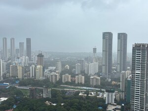 2 BHK Apartment For Rent in Ruparel Ariana, Parel