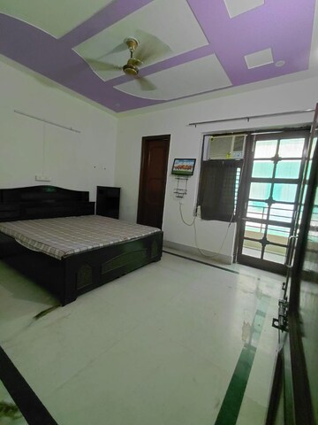 Staircase in 3 BHK Builder Floor at Ardee City, Indira Colony 2 – for Rent
