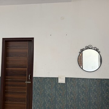 Furnished Amenities in 3 BHK Builder Floor at Sector 127 – for Rent