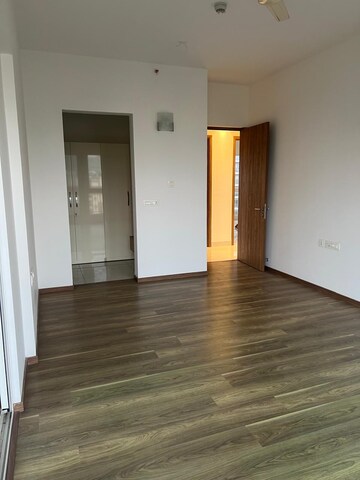 Room in 4 BHK Apartment at SNN Clermont, Hebbal – for Sale