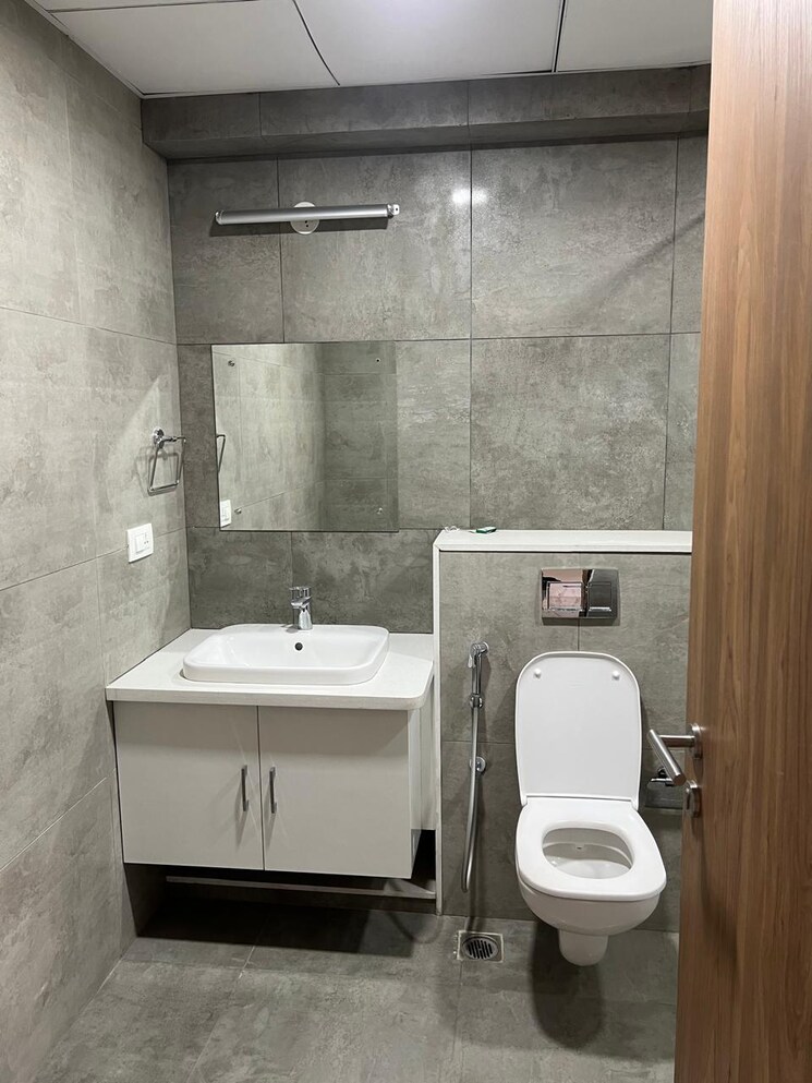 Bathroom, snn-clermont 4 Bedroom 3124 Sq.Ft. Apartment In Hebbal Bangalore 9279157