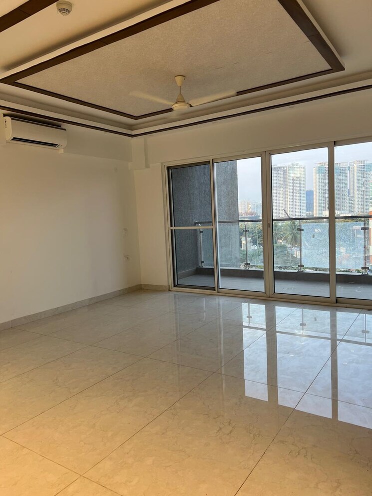Room, snn-clermont 4 Bedroom 3124 Sq.Ft. Apartment In Hebbal Bangalore 9279157