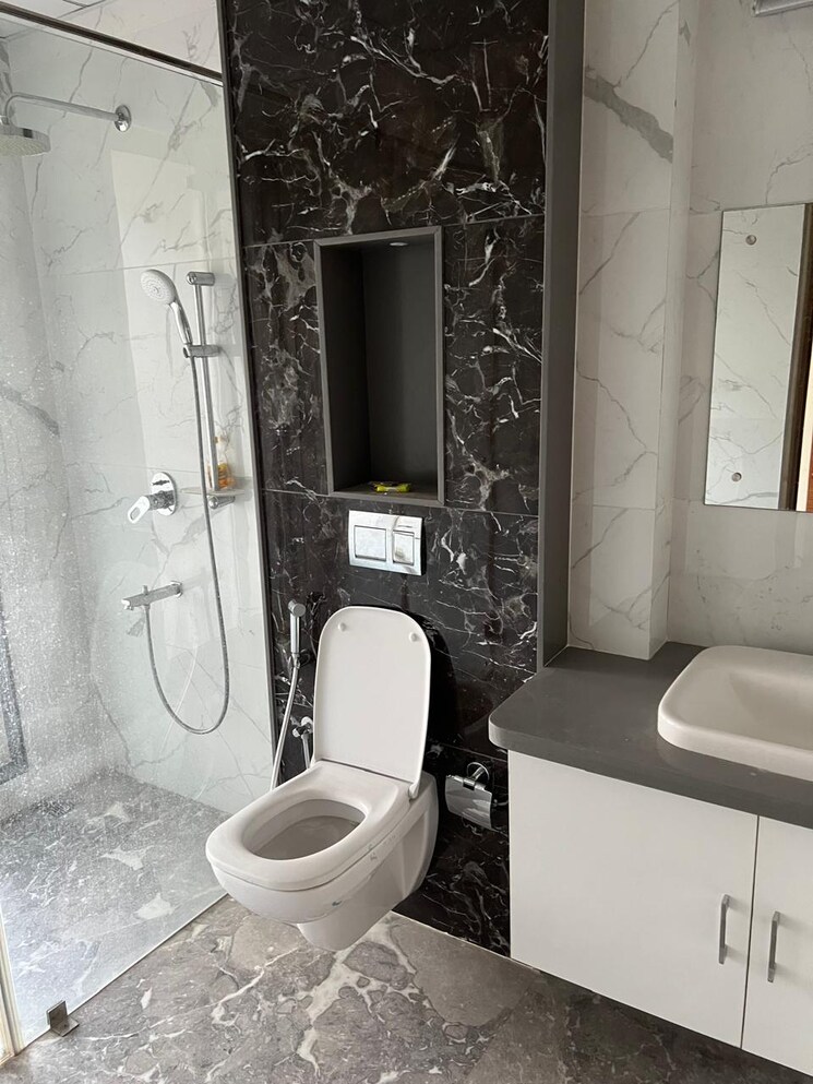 Bathroom, snn-clermont 4 Bedroom 3124 Sq.Ft. Apartment In Hebbal Bangalore 9279157