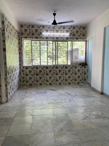 Room in 1 BHK Apartment at Sai Srushti CHS Borivali, Borivali West – for Rent