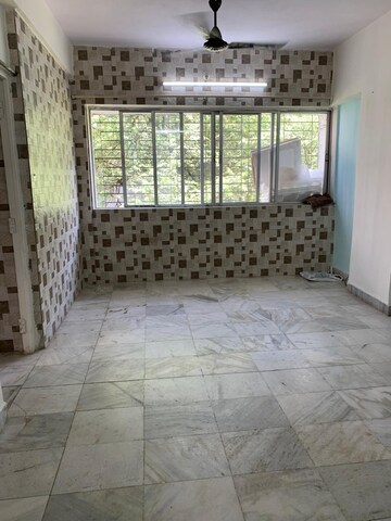 Room in 1 BHK Apartment at Sai Srushti CHS Borivali, Borivali West – for Rent