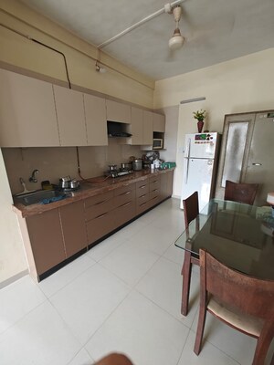 Team Area in 2 BHK Apartment at Venus CHS Worli, Worli – for Rent