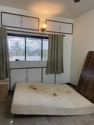 Room in 2 BHK Apartment at Govind Complex, Vashi Sector 14 – for Rent