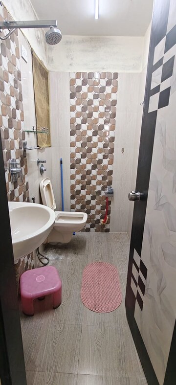 Bathroom in 1 BHK Apartment at Silicon Park, Malad West – for Rent