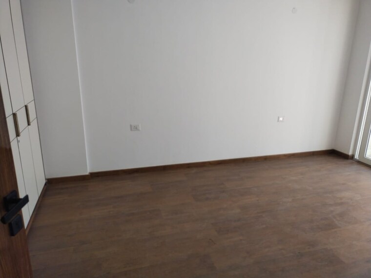 Room, dlf-city-phase-iv 3 Bedroom 2000 Sq.Ft. Builder Floor In Dlf Phase iv Gurgaon 9279276