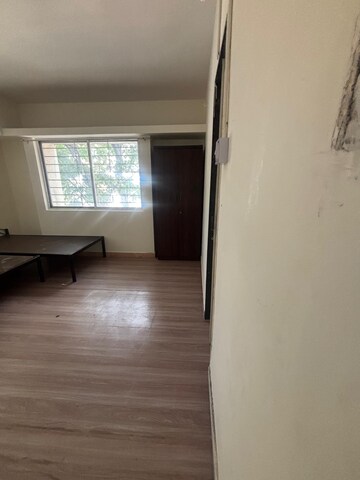 Room in 2 BHK Apartment at Drushti Apartment, Kothrud – for Rent