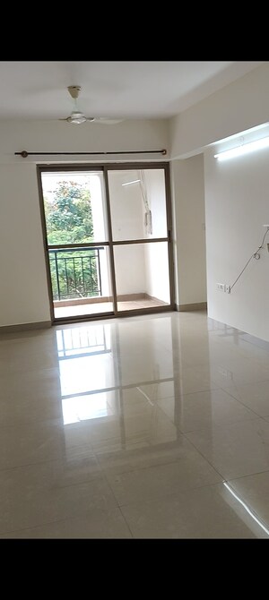 Room in 2 BHK Apartment at Ozone Urbana Aqua, Devanahalli – for Rent