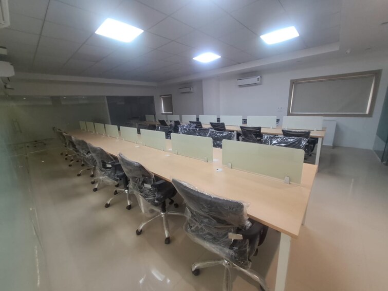 Cover Image, sector 63 Commercial Office Space 2800 Sq.Ft. In Sector 63 Noida 9279330