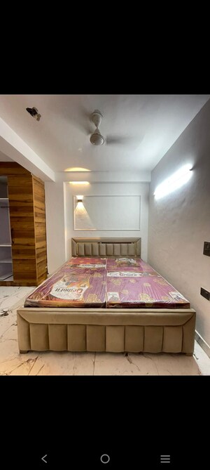 Bedroom in 1 BHK Builder Floor at Saket – for Rent