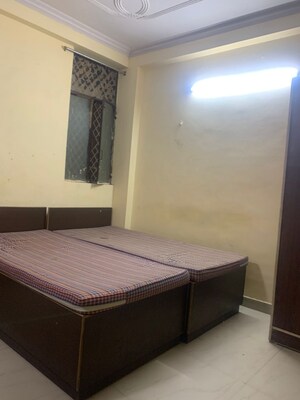 1 RK Apartment For Rent in Katwaria Sarai