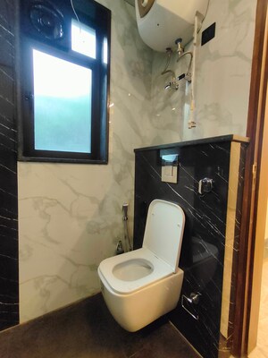 Master Bedroom in 2 BHK Builder Floor at Sector 45 – for Rent