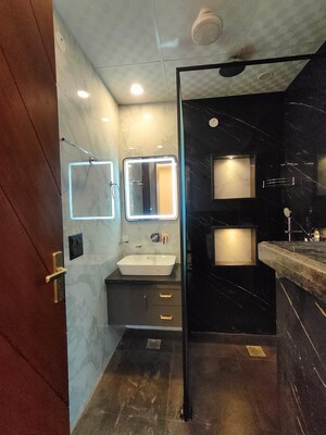 Kitchen in 2 BHK Builder Floor at Sector 45 – for Rent