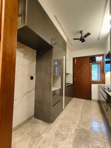 Building Lobby in 2 BHK Builder Floor at Sector 45 – for Rent