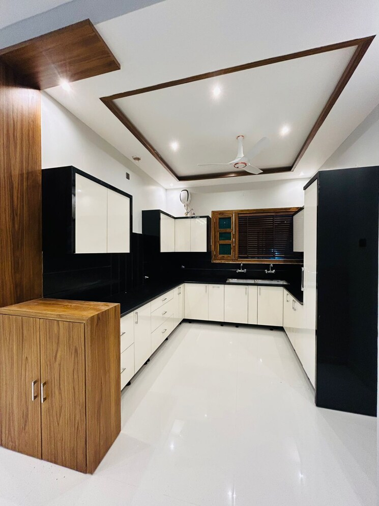 Kitchen, sunny enclave 4 Bedroom 200 Sq.Yd. Independent House In Sunny Enclave Mohali 9279389