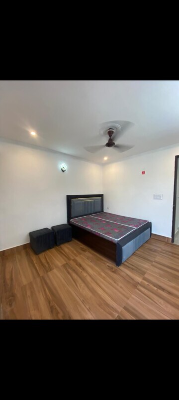 Bedroom in 1 BHK Builder Floor at Saket – for Rent