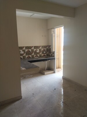 Room in 2 BHK Apartment at Signature Global Synera, Sector 81 – for Rent