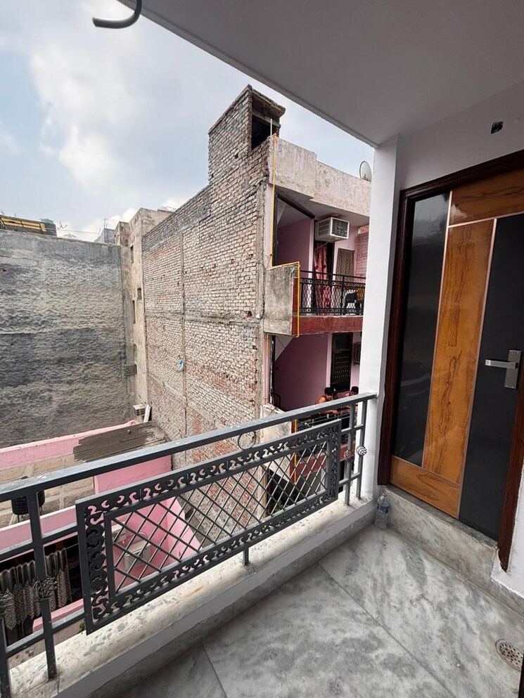 Exterior View, govindpuri 3 Bedroom 900 Sq.Ft. Builder Floor In Govindpuri Delhi 9279407