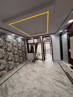 3 BHK + Pooja Room Builder Floor For Sale in Builder Floor Govindpuri 