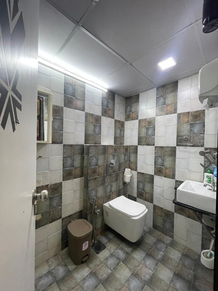 Bathroom, chandivali Commercial Office Space 4000 Sq.Ft. In Chandivali Mumbai 9279437