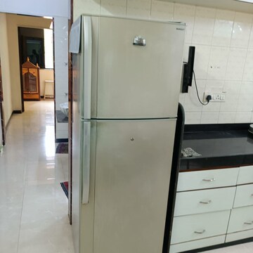 Furnished Amenities in 1.5 BHK Apartment at Pestom Sagar Colony, Tilak Nagar – for Rent